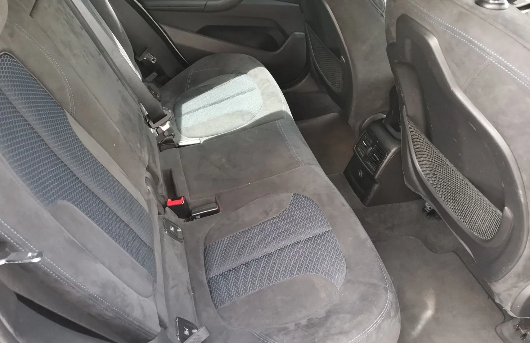 Zunanja slika - BMW X1 - serija : xDrive20d M PAKET LED NAVI PDC TEM KAMERA TOP - 17