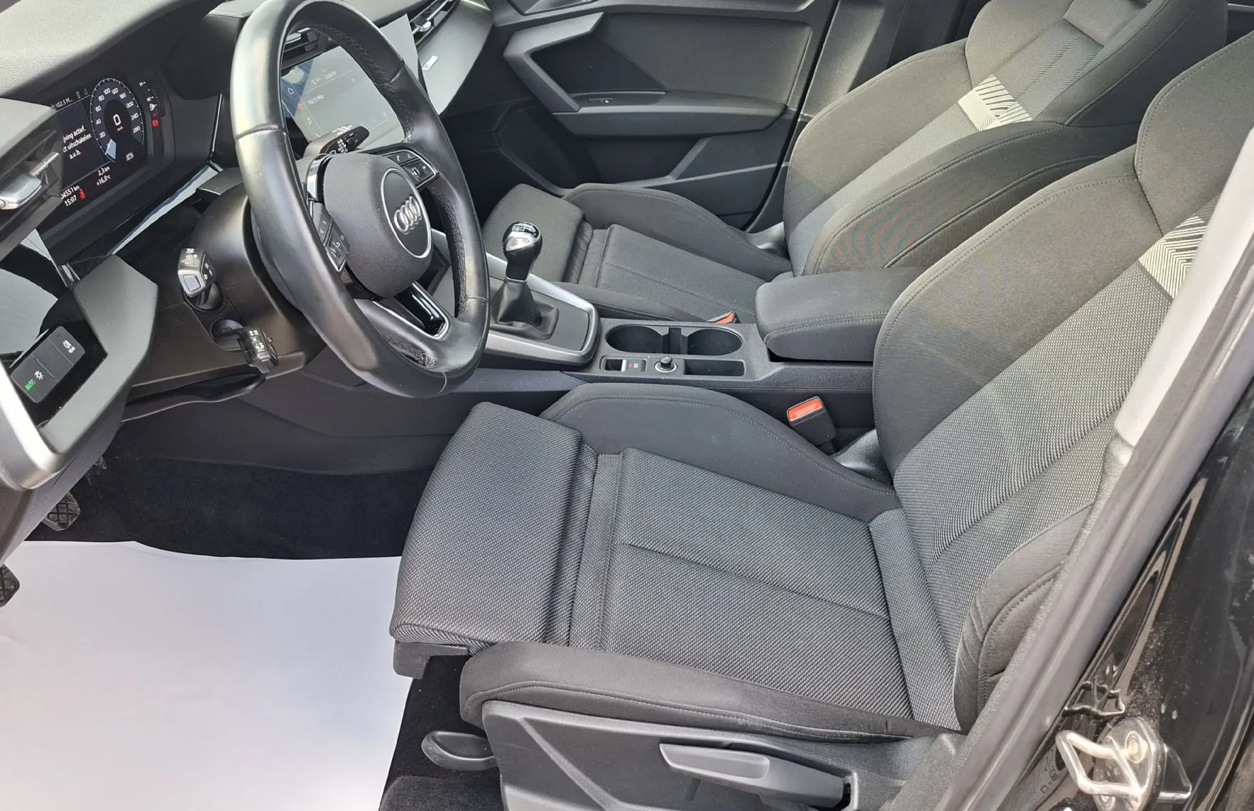 Zunanja slika - Audi A3 - Sportback 1.5 TFSI S-line panorama virtual radar - 8