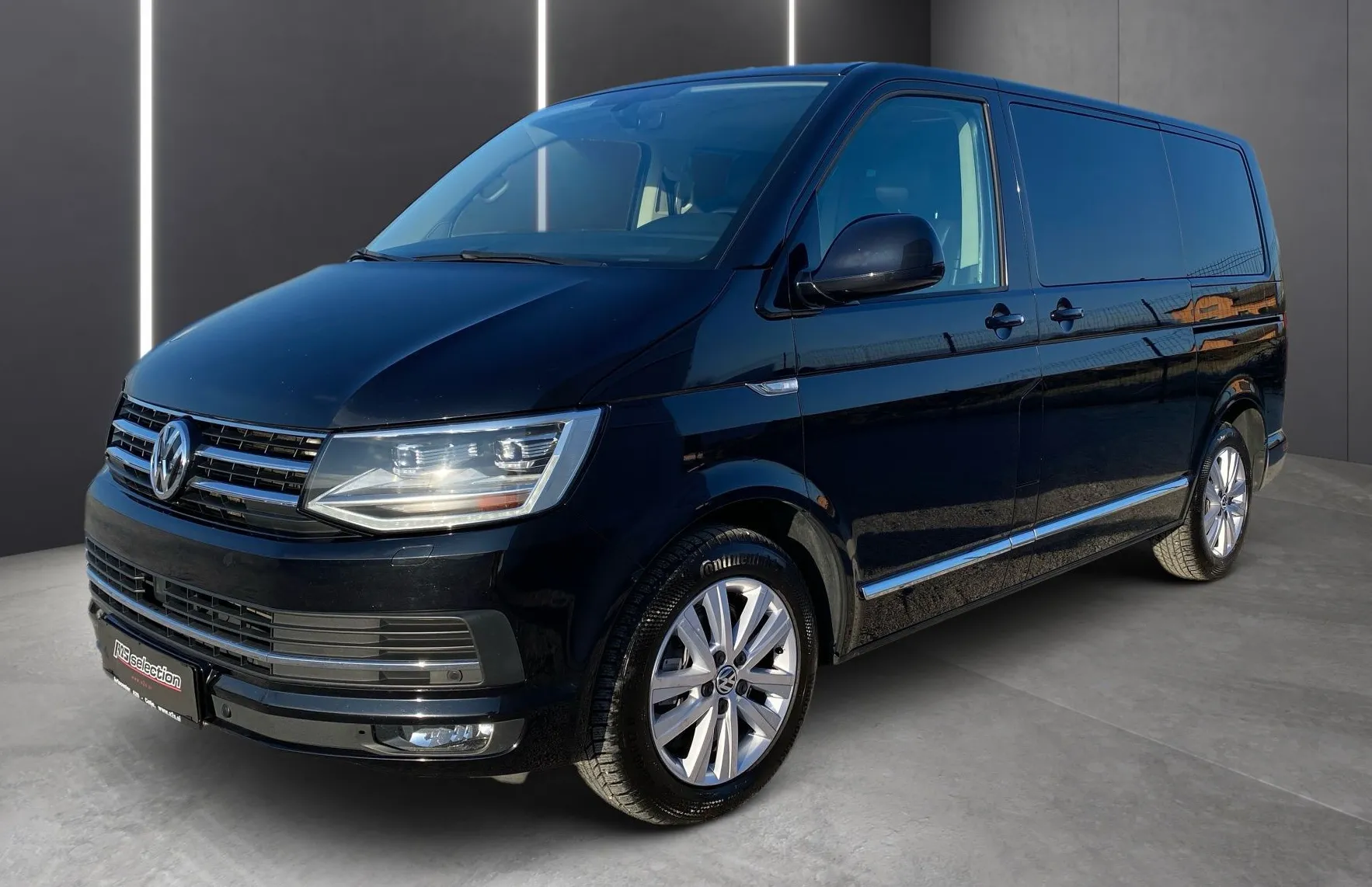 Zunanja slika - VW Multivan - 2.0 TDI DSG Highline-Webasto-LED-Memory-Kljuka... - 1