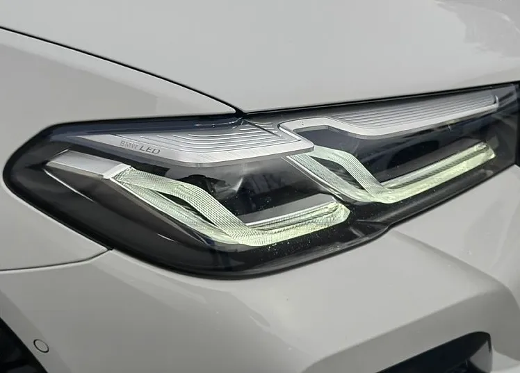 Zunanja slika - BMW Serija 5 - : LIMO-520d-190KM-M-PAKET-KAMERA-LED-COCKPIT-HARMAN- - 8
