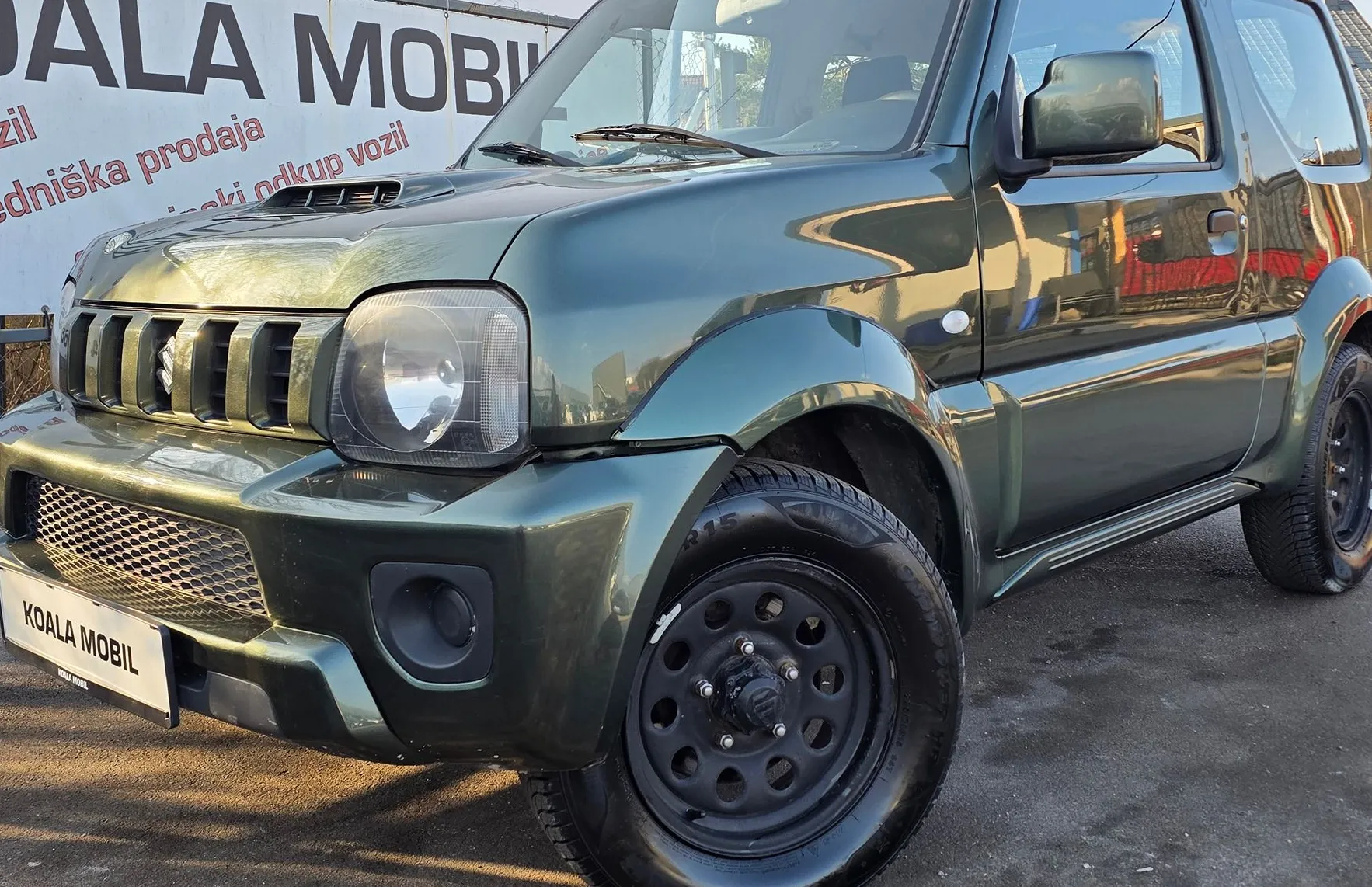 Zunanja slika - Suzuki Jimny - 1.3 VVT 4X4 CLUB ATRAKTIVEN-KLIMA-2.LASTNIK - 16