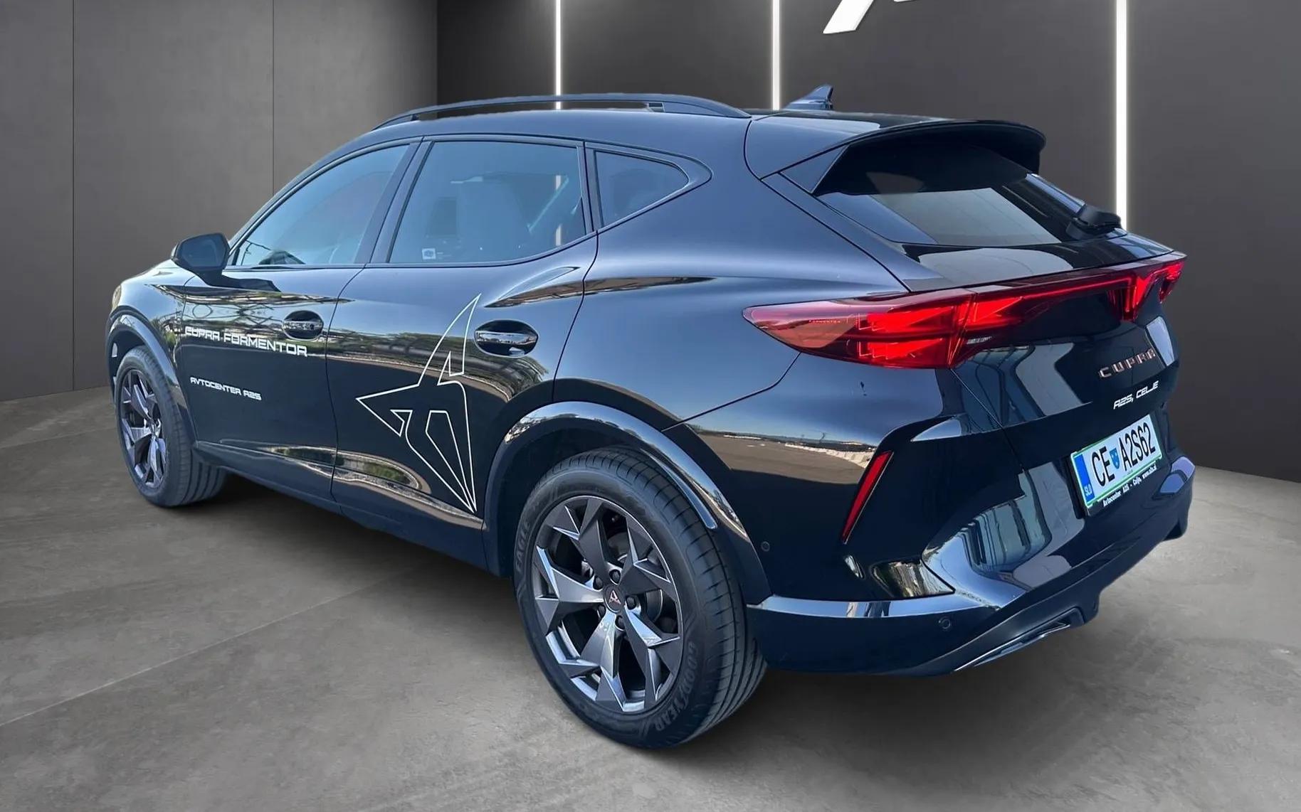 Zunanja slika - Cupra Formentor - 1.5 eTSI Impulse DSG - 4