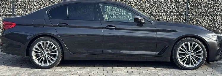 Zunanja slika - BMW Serija 5 - : 520d aut. |PANO|KAM|AMBI| - 8