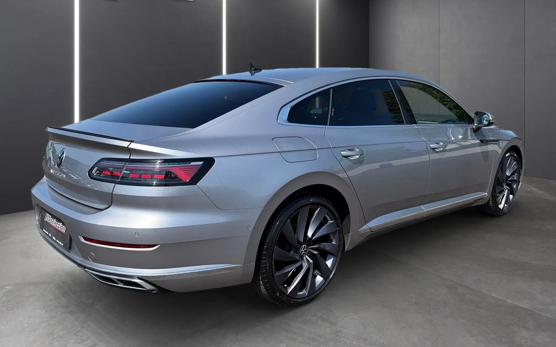 Zunanja slika - Volkswagen Arteon - 2.0 TDI BMT R-Line DSG-DCC-20 COL-Mrtvi kot-Harman - 3