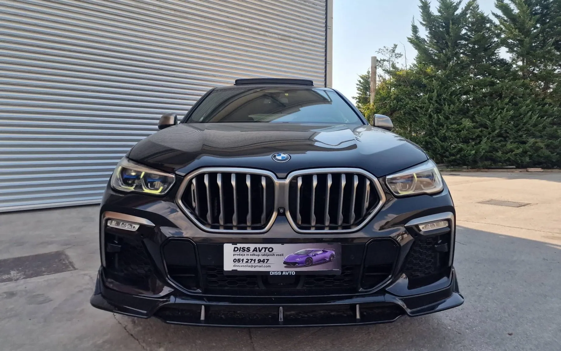 Notranja slika - BMW serija X6: - xDriveM50d Avt. 22COL PAN. HARMAN-LASER - 10
