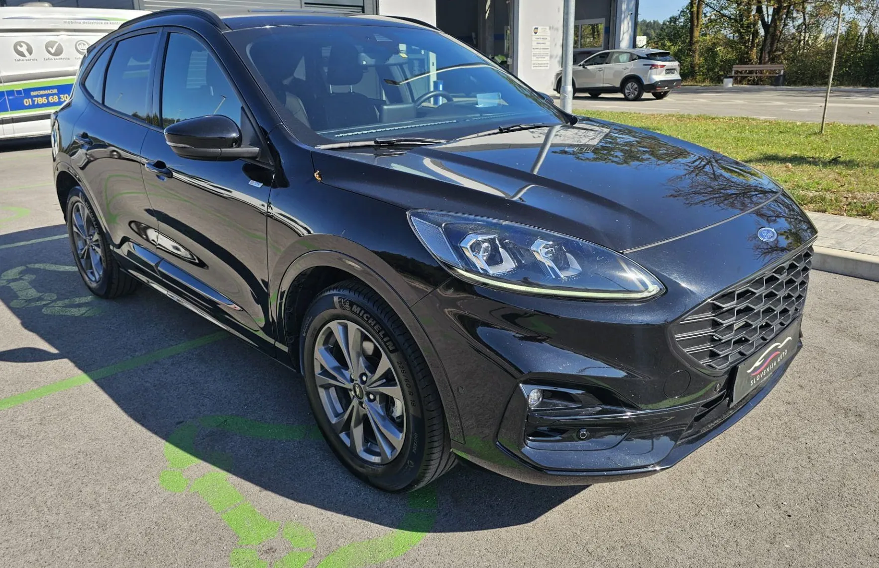 Zunanja slika - Ford Kuga - AWD 4x4 2.0 ST-Line X Avt.|Witrual|Alcantara|2xPDCkamera - 2