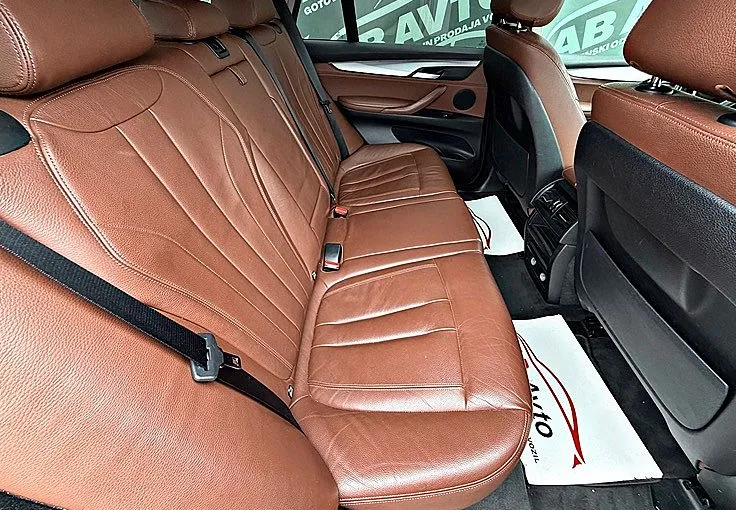Zunanja slika - BMW X5 - serija : xDrive30d Avt Individual+ALU+NAVI PRO+BIXENON+TOP - 11