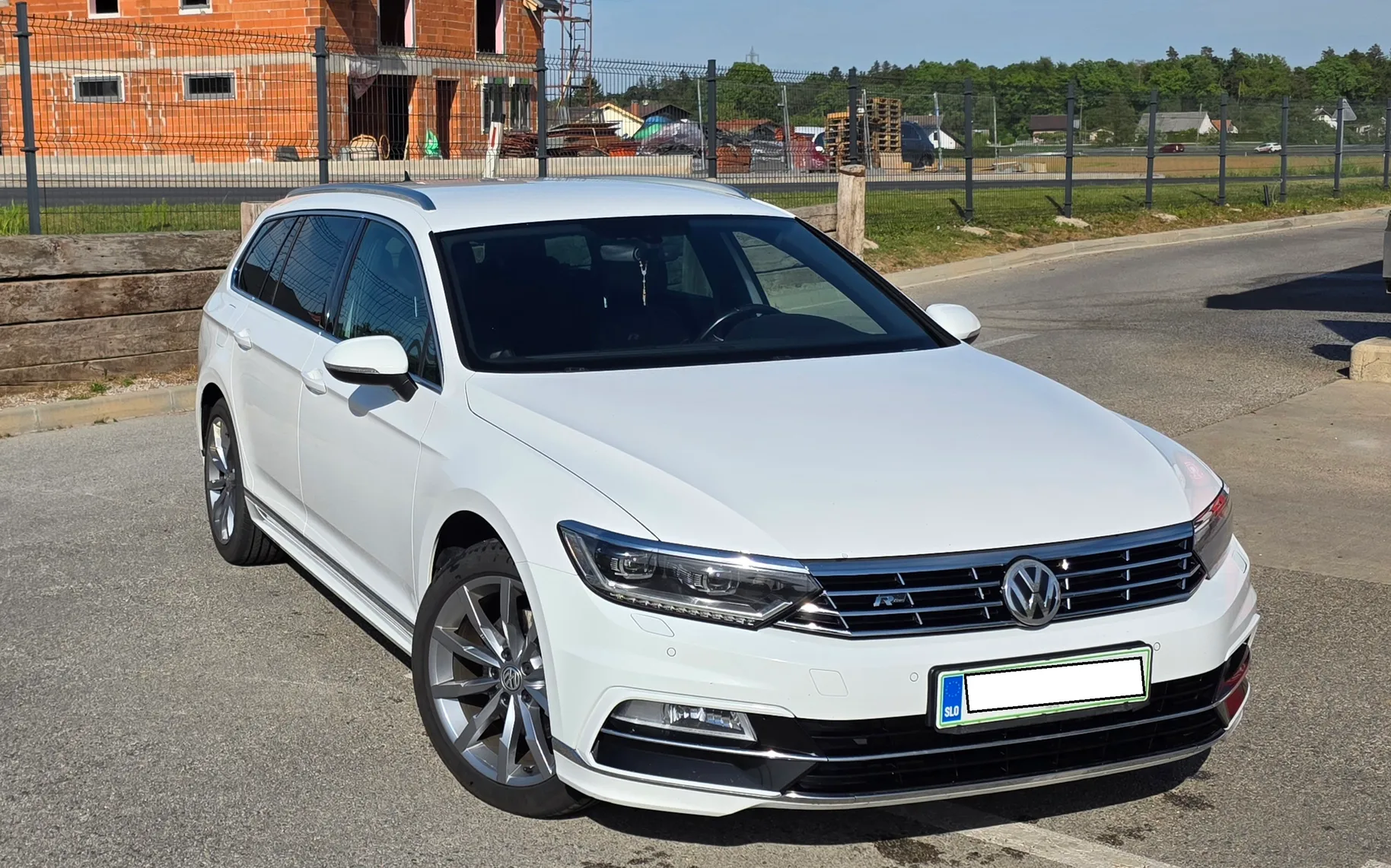 Zunanja slika - VW Passat - Variant 2,0 TDI BMT Highline - 1