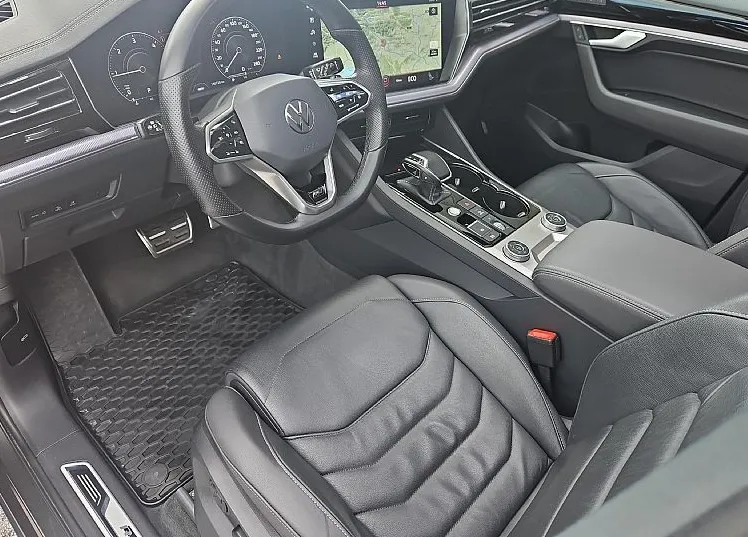 Zunanja slika - VW Touareg - V6 3.0 TDI R-Line 210kW 4M AUT-SLO- SOFT - ZRAČNO - 9
