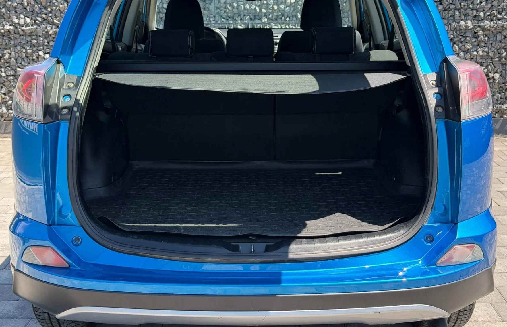 Zunanja slika - Toyota RAV4 - 2.0 D-4D |NAVI|KAM| - 19