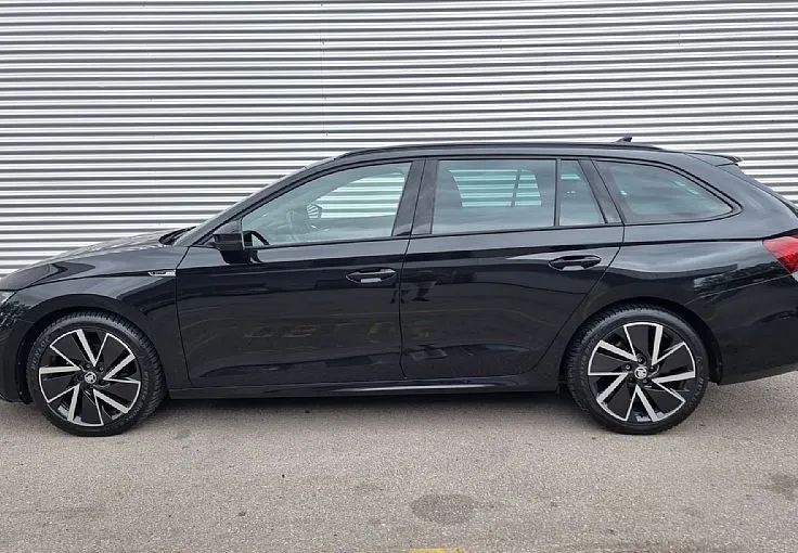 Zunanja slika - Škoda Octavia - 2.0 TDI-DSG-SPORTLINE-KEYLESS-RADAR - 2