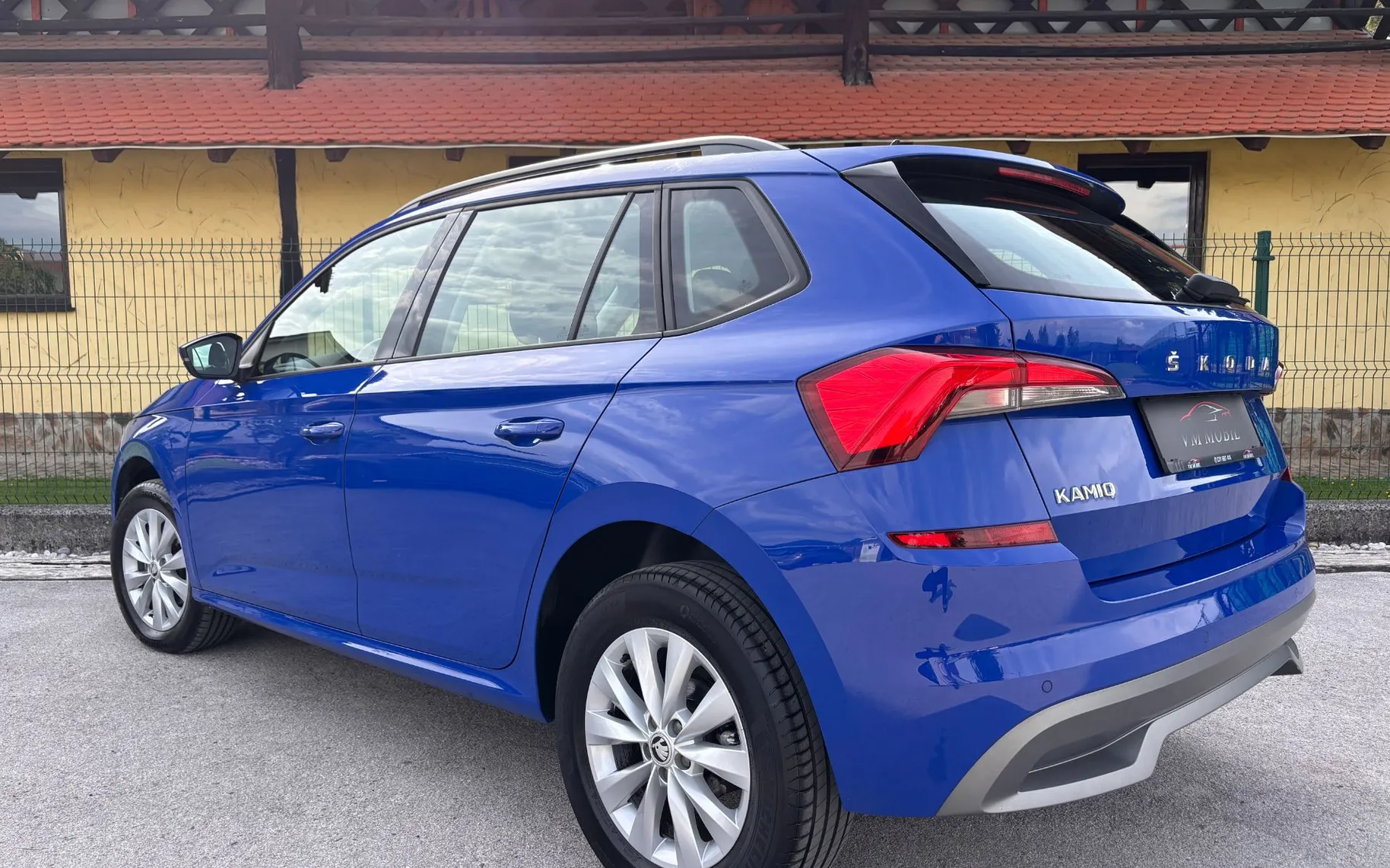 Zunanja slika - Škoda Kamiq - 1.6 TDI AUT. - 5