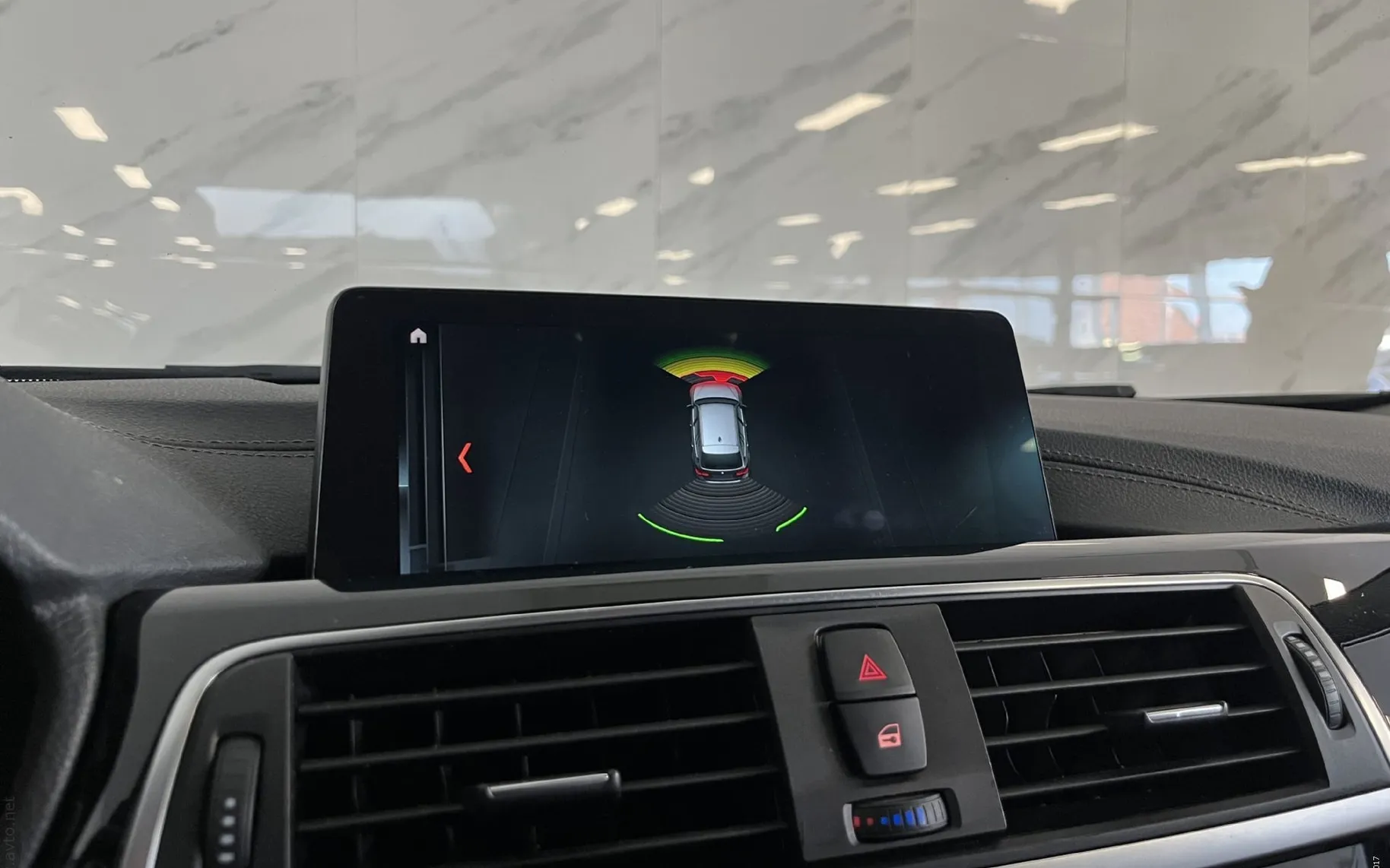 Notranja slika - BMW serija 3 Touring: - 340i|xDrive|Tempomat|Pano|Gretje|PDC|HUD|Kljuka|.. - 12