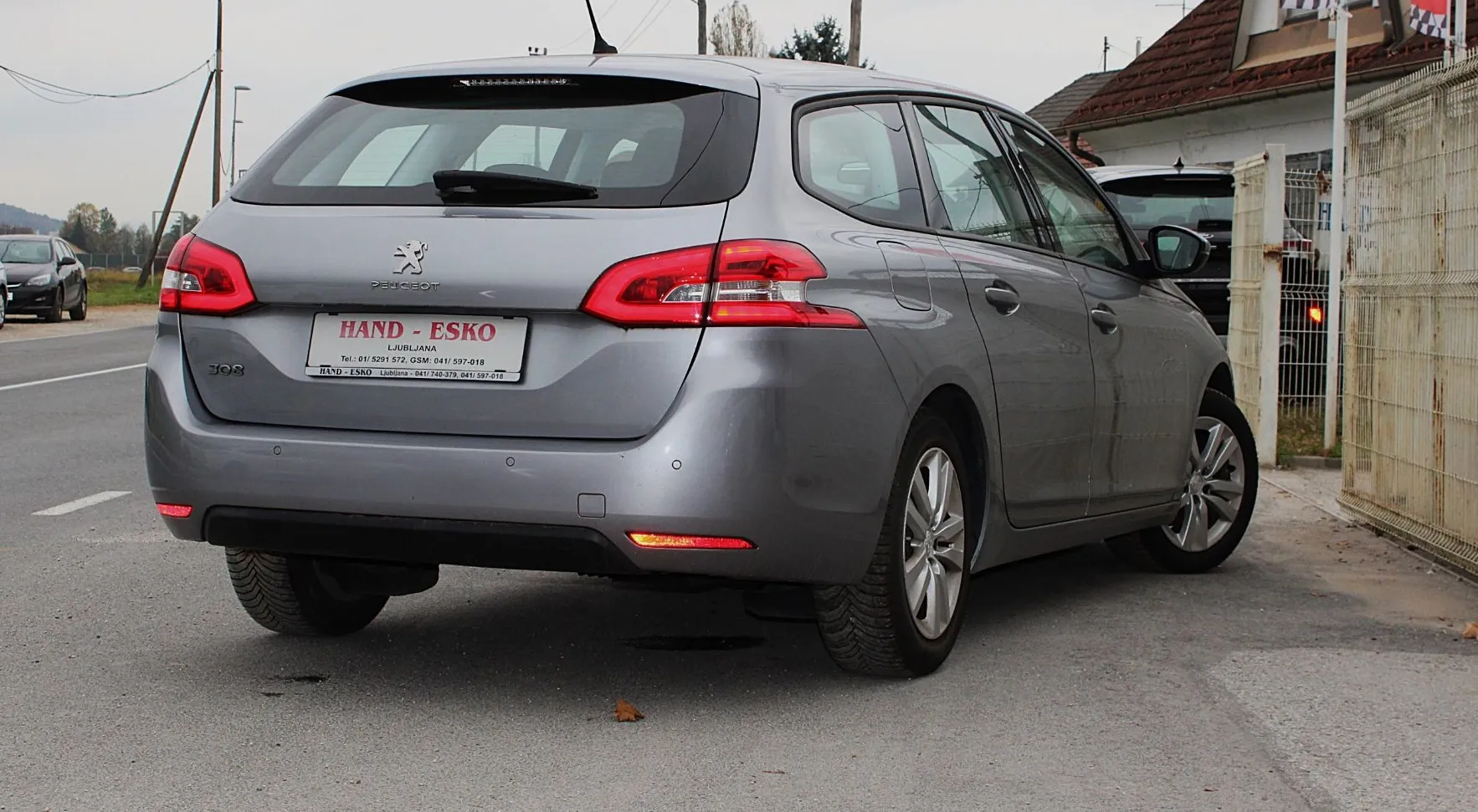Zunanja slika - Peugeot 308 - 1.5 BlueHDi 130 EAT6 BUNINESS ALU NAVI PDC - 4