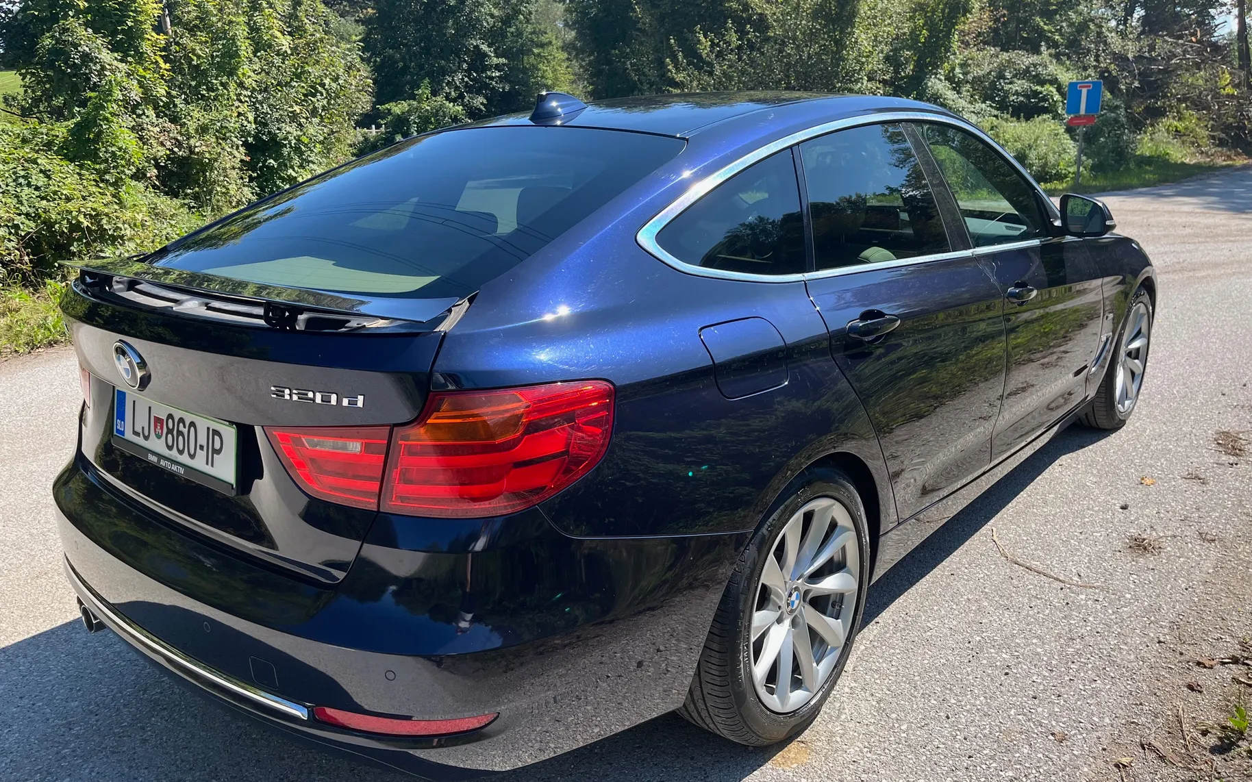 Zunanja slika - BMW Serija 3 - BMW 320d GT - 2