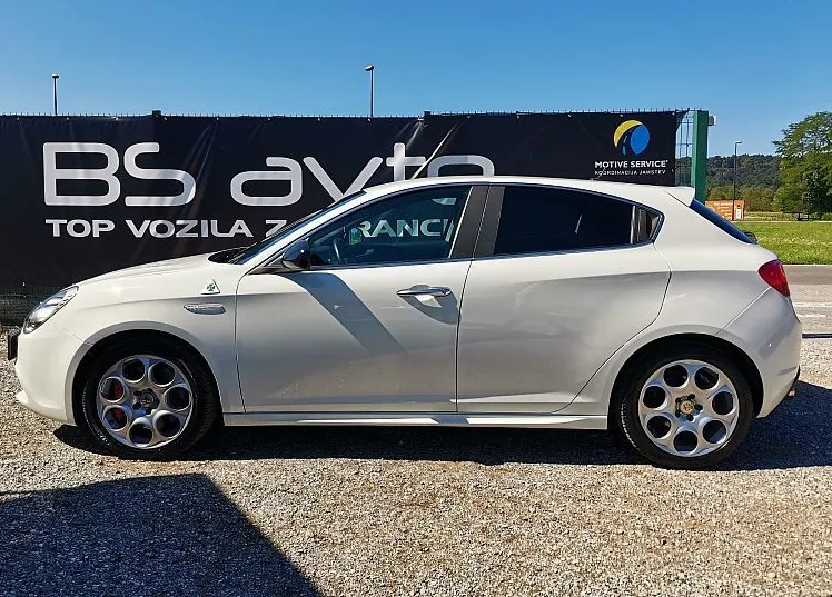 Zunanja slika - Alfa Romeo Giulietta - 1750 TBi 16v Quadrifoglio Verde - 4