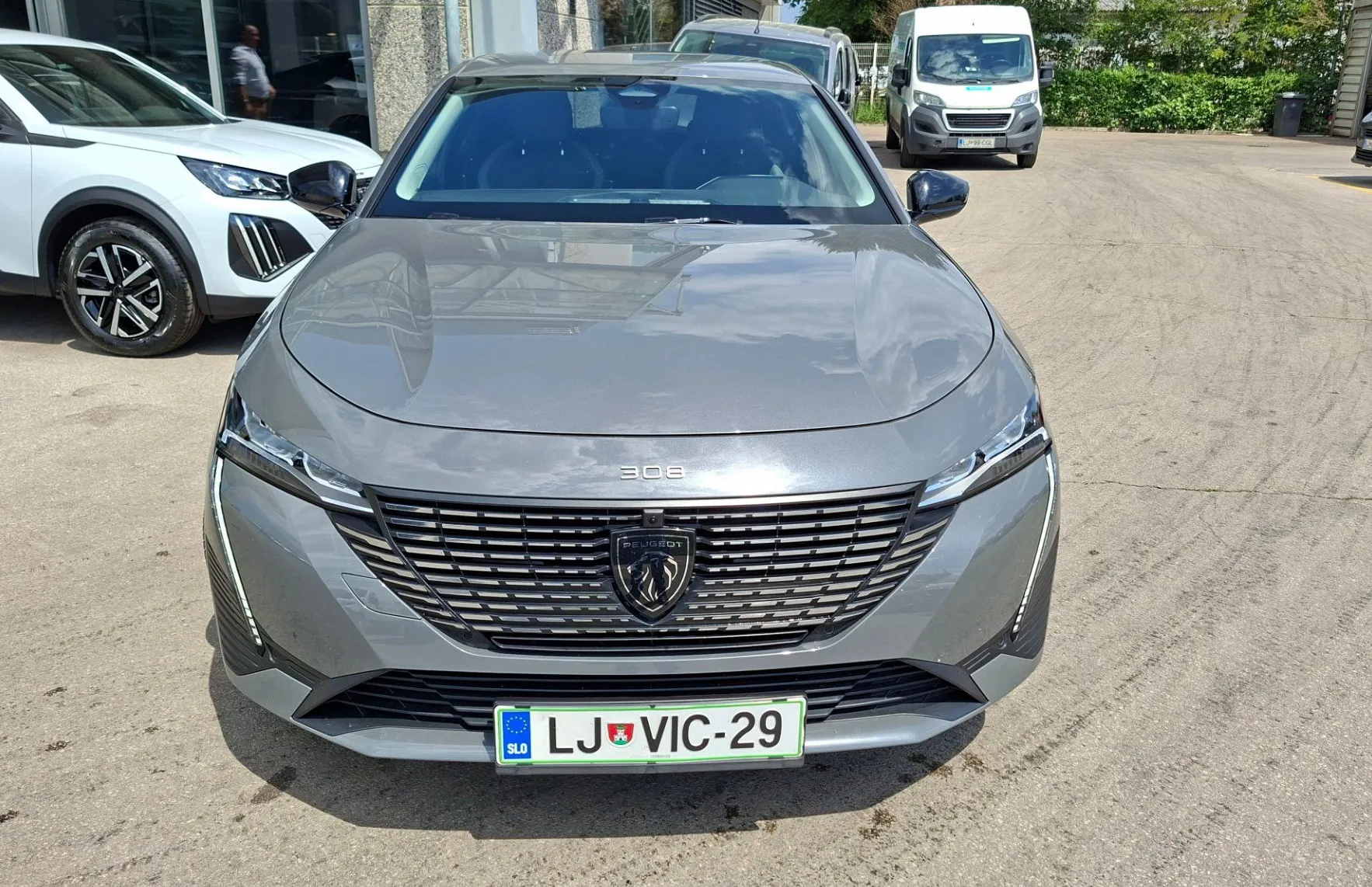 Zunanja slika - Peugeot 308 - SW 1.2 MHEV  136  145 e-DCT Allure Avt. - 2