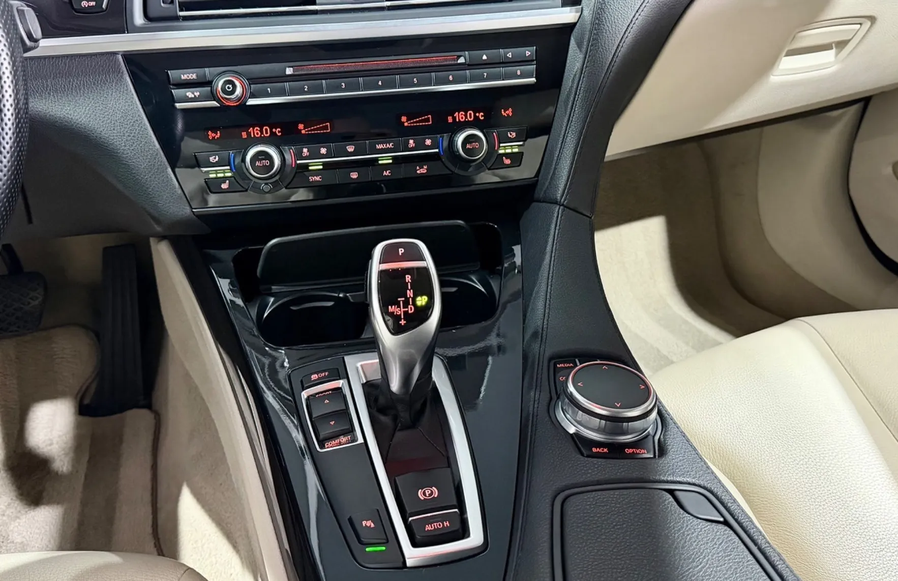 Zunanja slika - BMW Serija 6 - Coupe: 640i - CARBON - FULL LED - VIRTUAL - GRET. SED... - 10