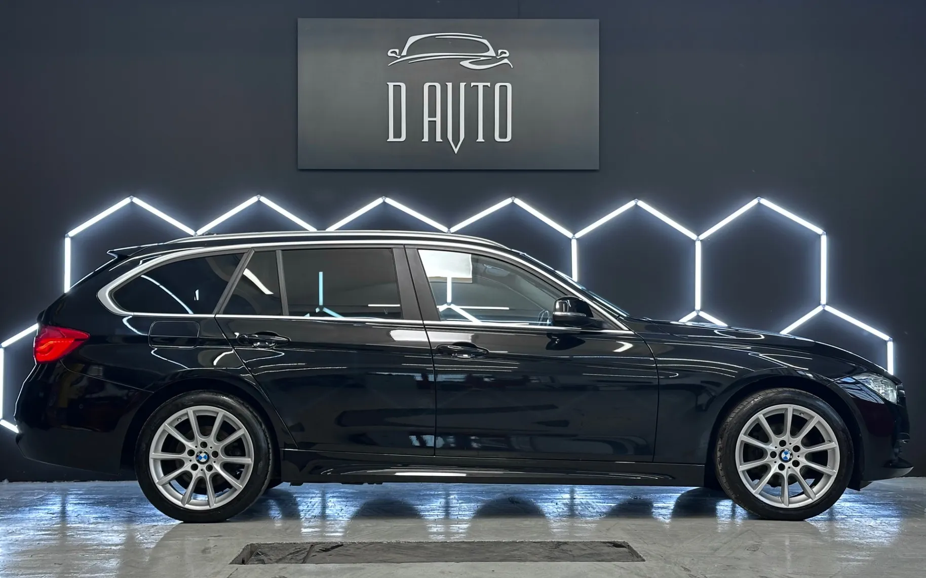 Zunanja slika - BMW serija 3 Touring: - 318d Touring LED+NAVI+KAMERA+AVTOMATIK - 5