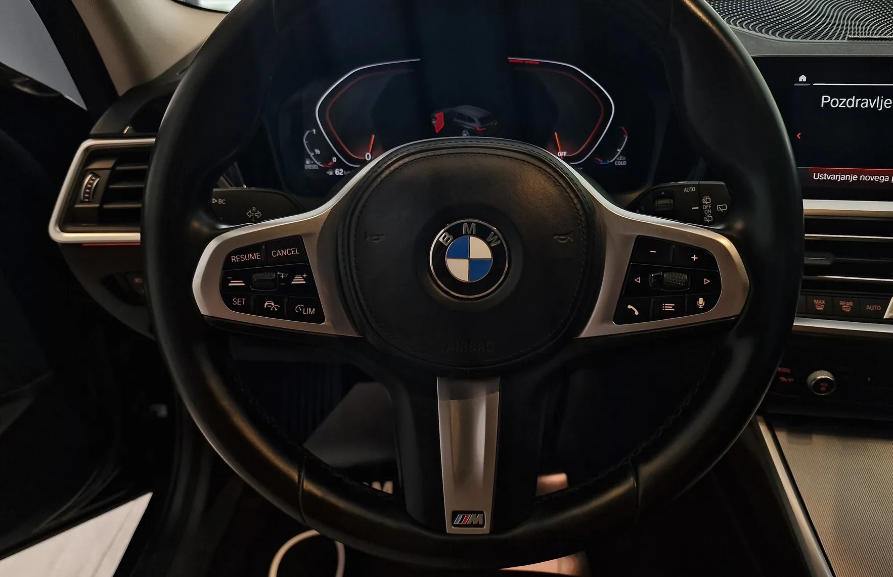 Zunanja slika - BMW Serija 3 - Touring: 320d Sport Line FULL LED|KLJUKA|VIRTUAL|AMBIENT - 12