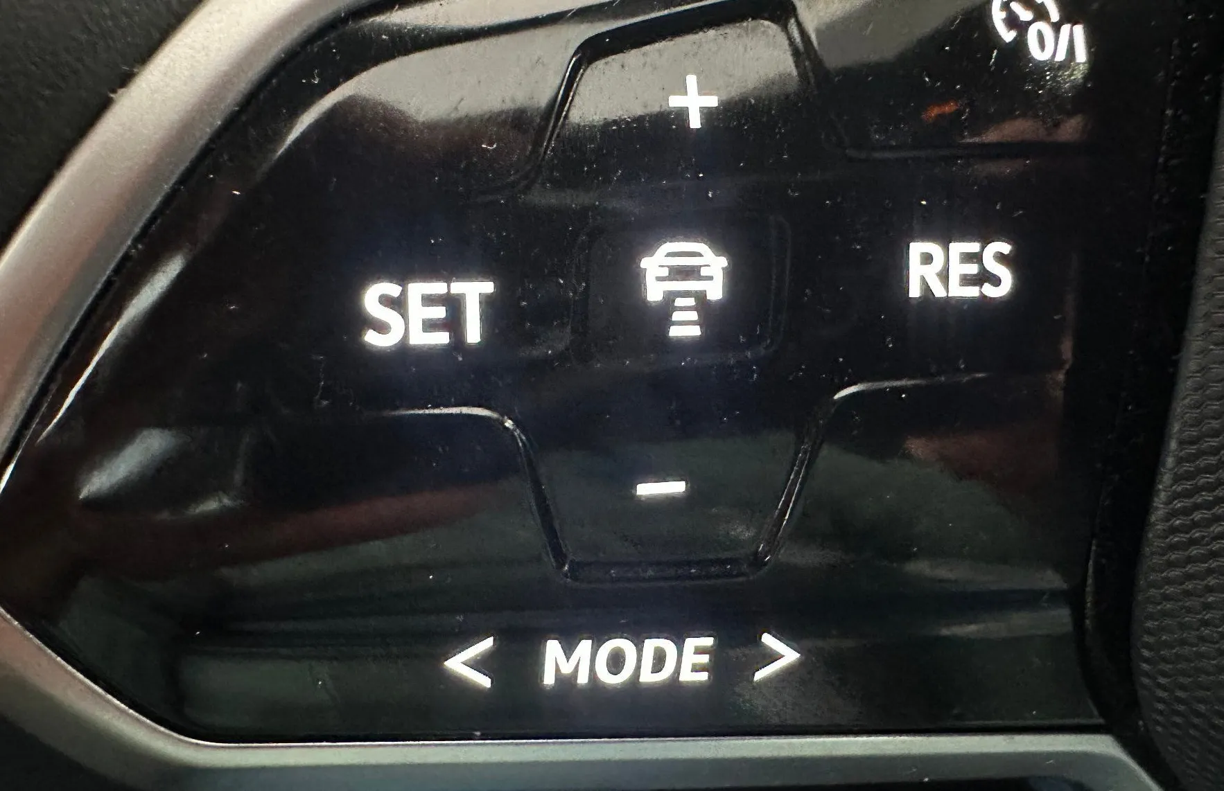 Zunanja slika - Volkswagen ID.4 - 109kW.KAMERA.NAVI.GRE.SEDEŽEV.LED.SAMO 29.297 KM - 4