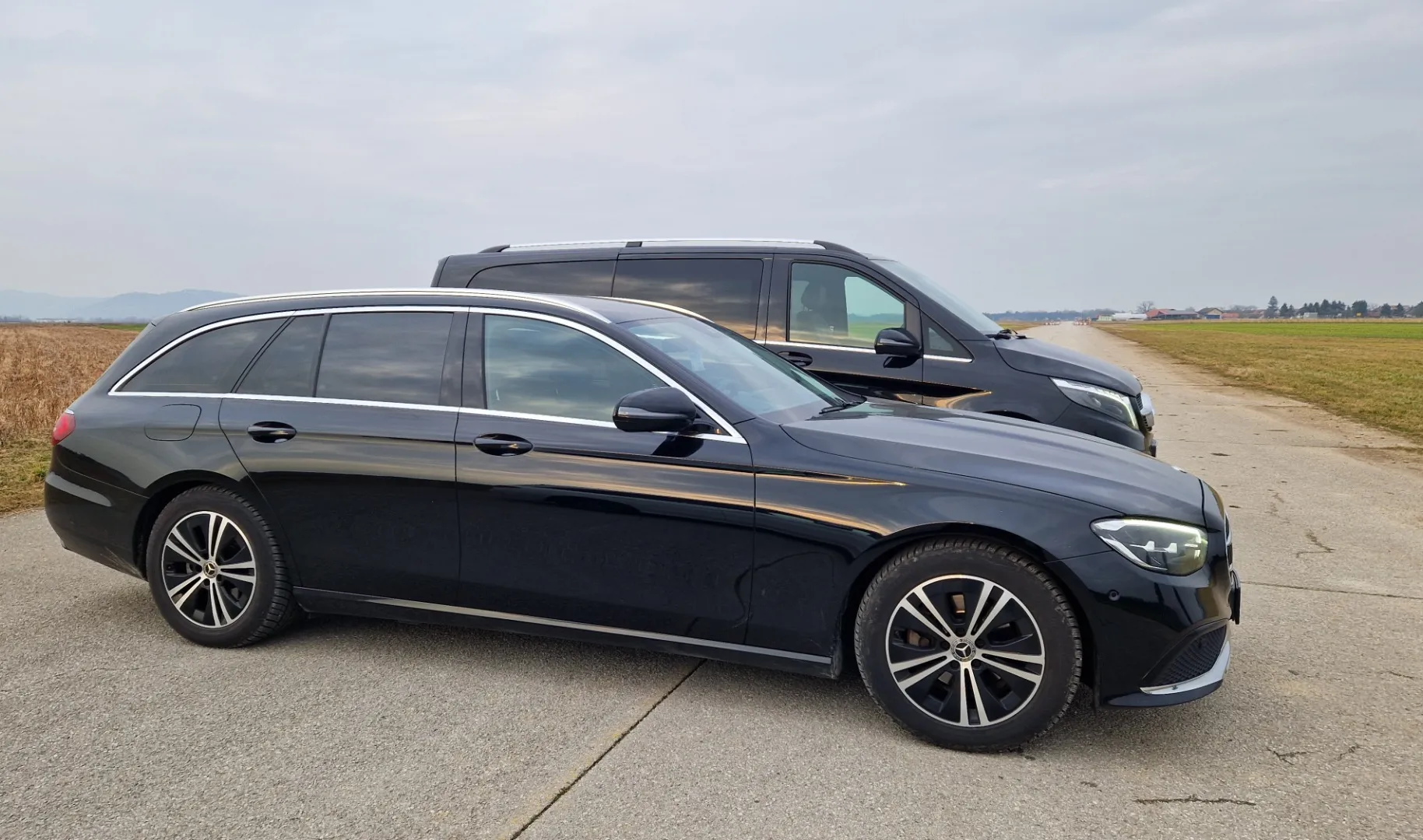 Zunanja slika - Mercedes-Benz E-Razred - 220CDI T Automatic - 3