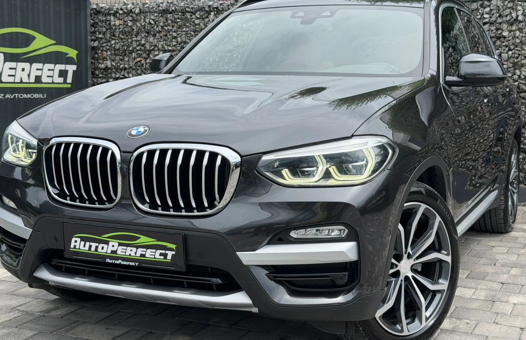 Zunanja slika - BMW X3 - serija : xDrive 20d xLine | Panorama | Usnje | FullLed - 3