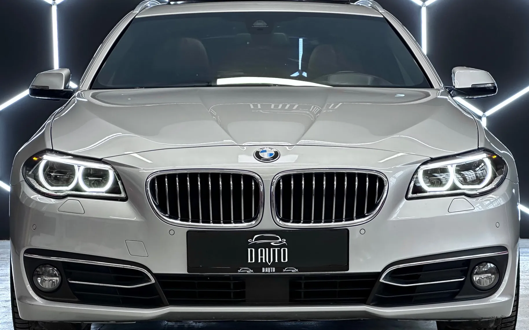 Zunanja slika - BMW serija 5 Touring: - 2.0 D touring Avt.-PANO-VIRTUAL- SOFT CLOSE-MAX - 2