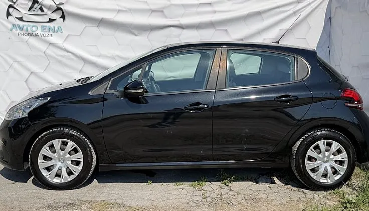 Zunanja slika - Peugeot 208 - 1.6 BlueHDi - NAVI - PDC - KLIMA - 6