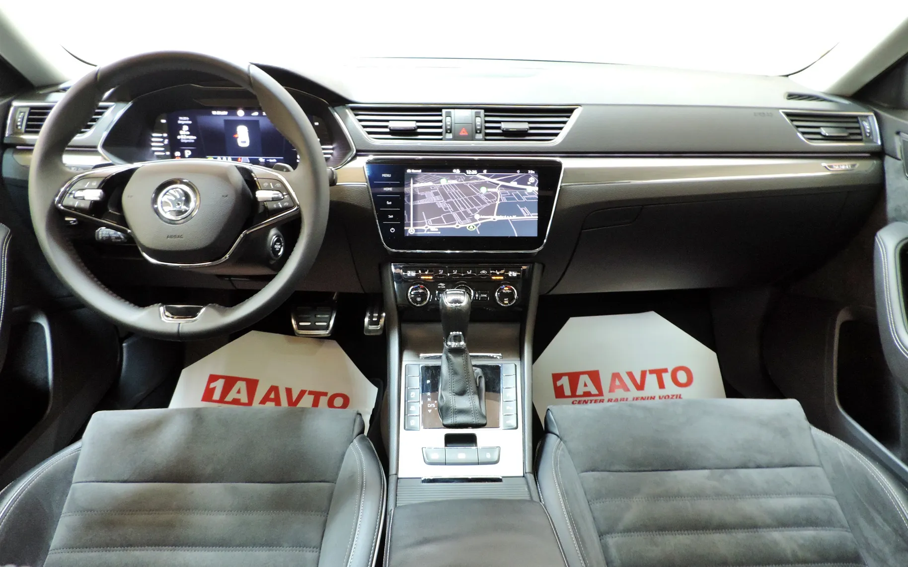 Zunanja slika - Škoda Superb - Combi Scout 4x4 2.0 TDI DSG WEBASTO-KLJUKA-KAMERA - 50