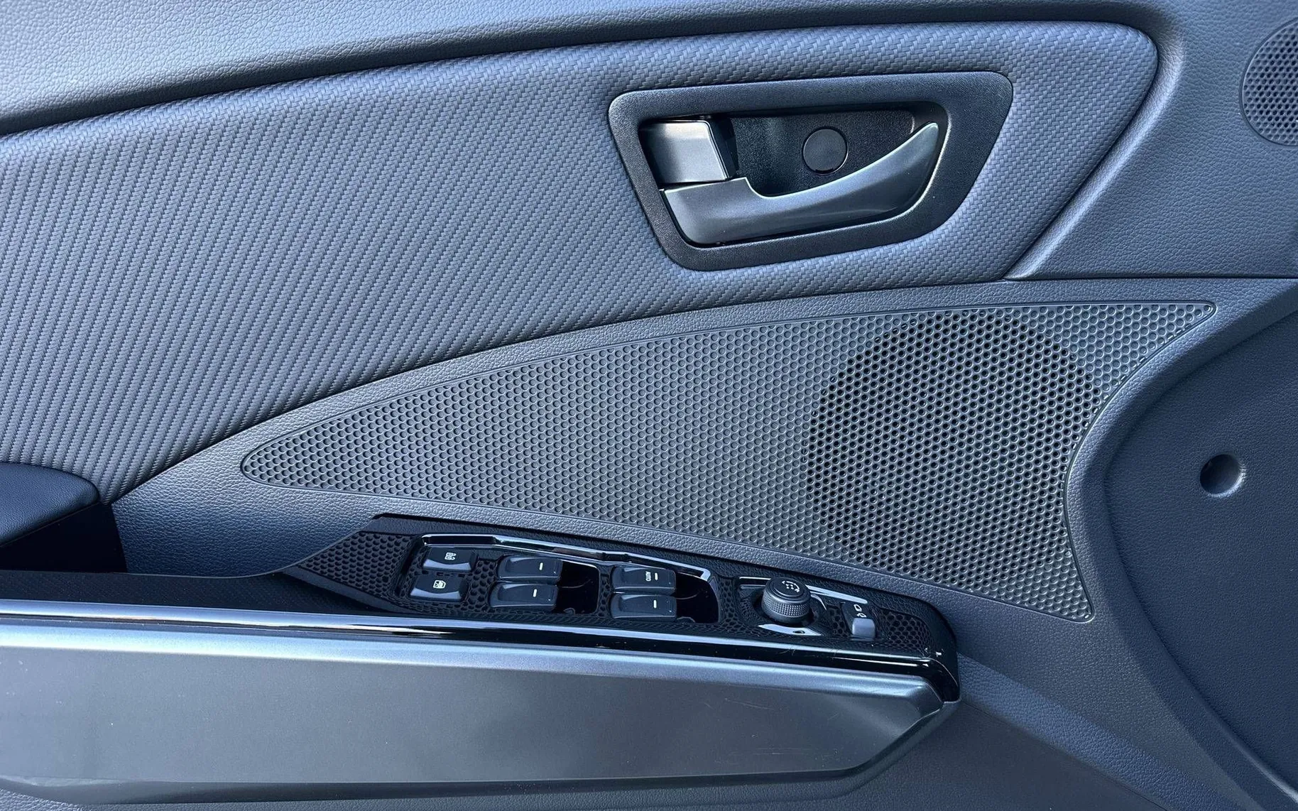 Notranja slika - KG Mobility Tivoli - 1.5 GDI-T Fresh A T - 13