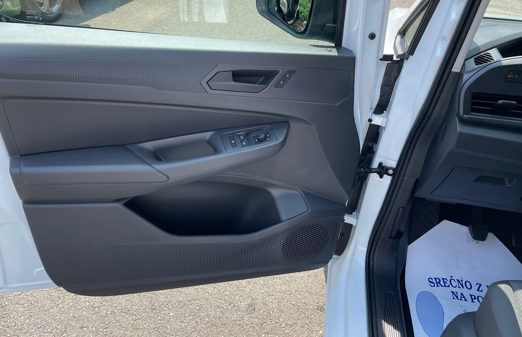 Zunanja slika - Ford Tourneo Connect - TREND 2.0 TDCi EcoBlue 102KM M6 FWD - 12