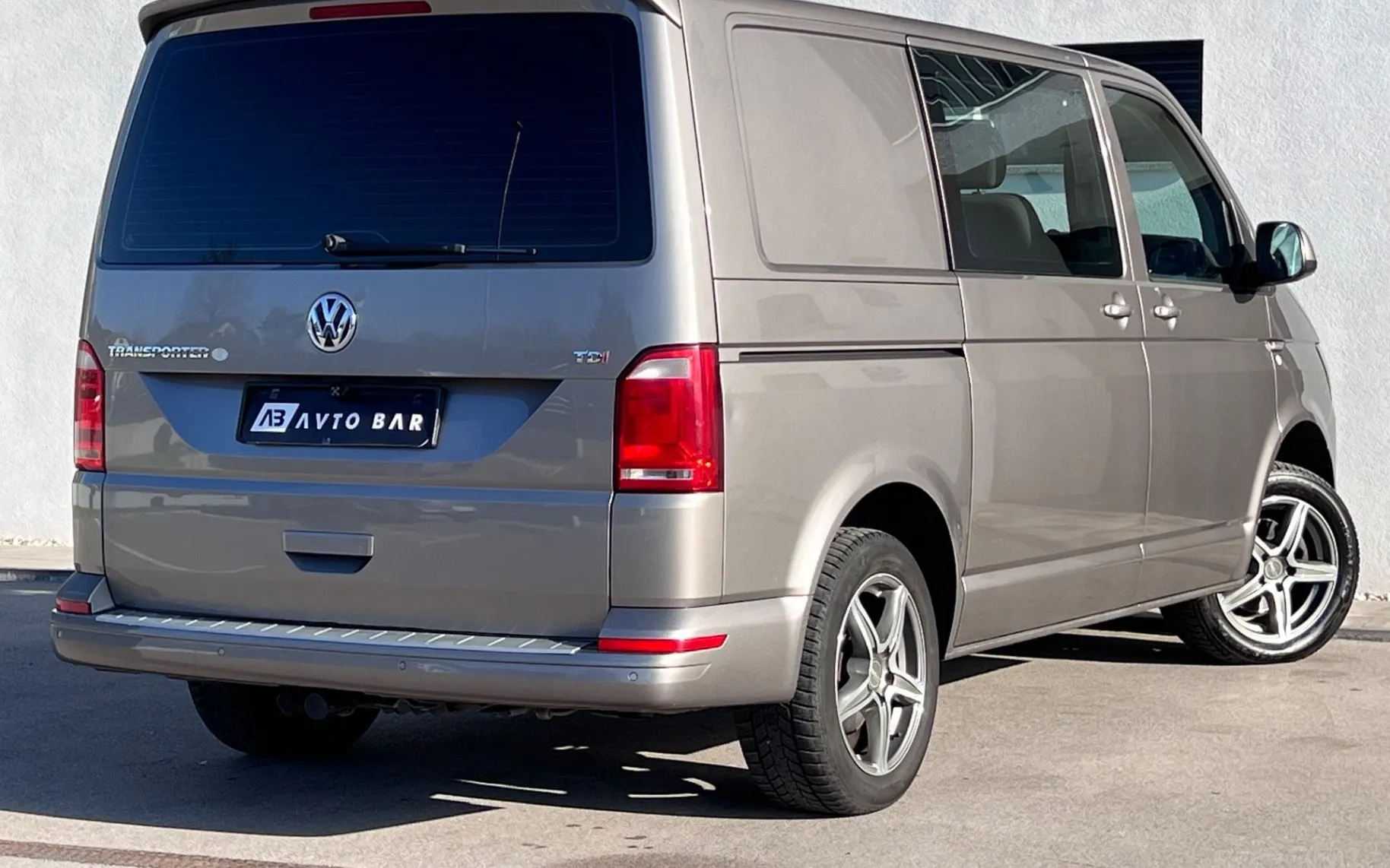 Zunanja slika - Volkswagen Transporter - 2.0 TDI+150KM+SLO+1.LAST+KAMERA... - 6