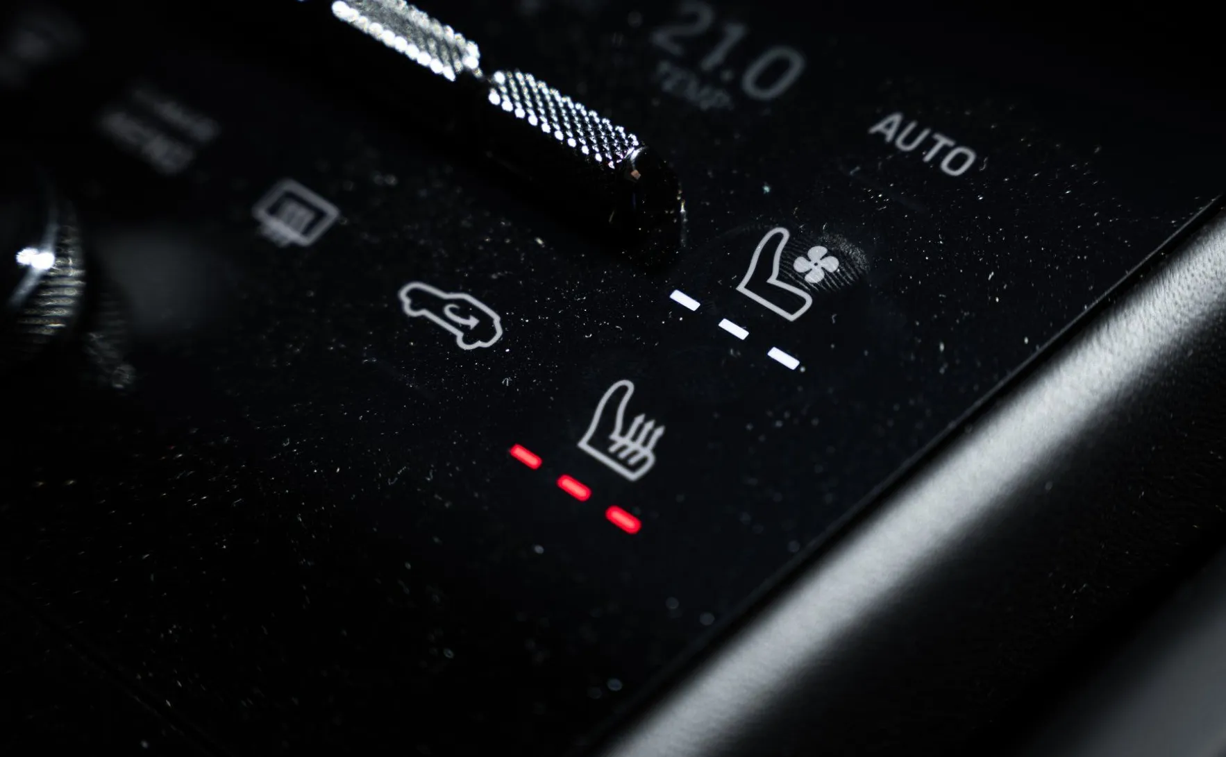 Zunanja slika - Porsche Cayenne - E-Hybrid - LED - Pano - 22 COL - Zračno vzmetenje - 13
