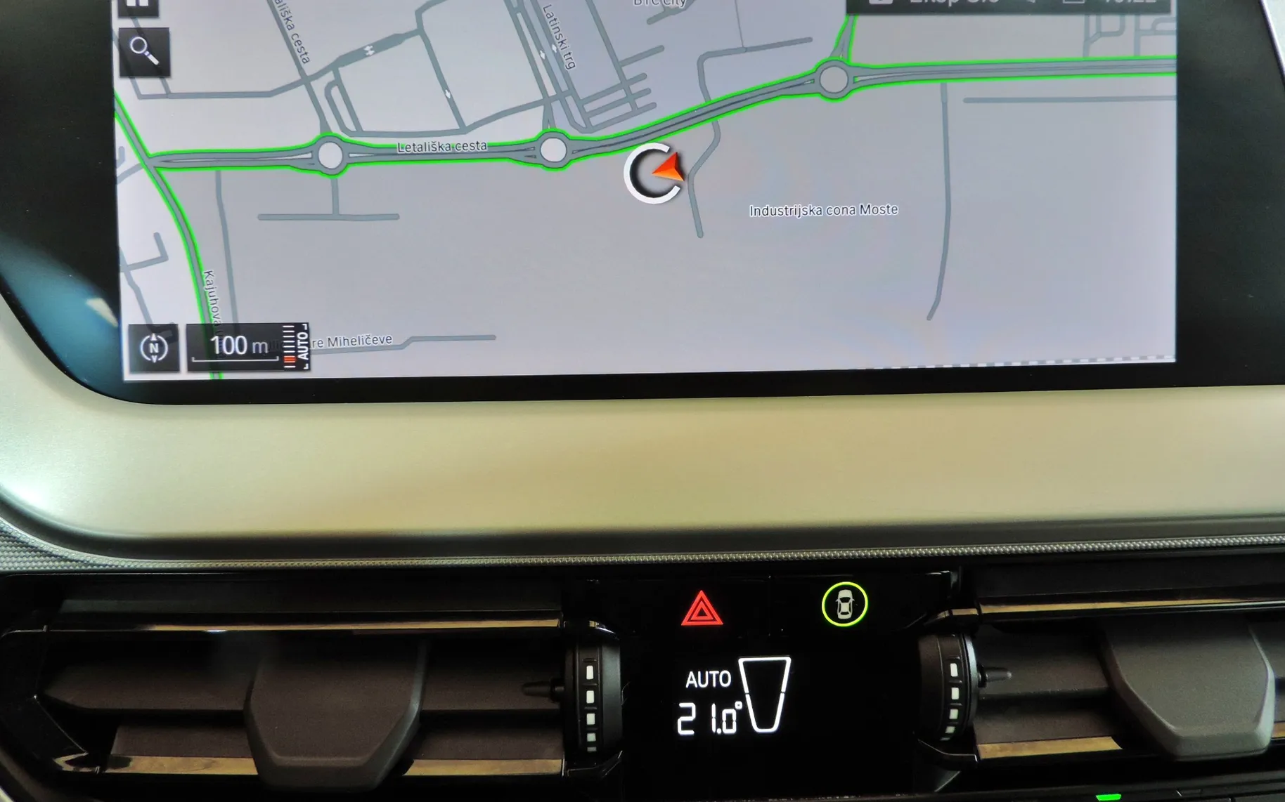Zunanja slika - BMW Serija 1 - 116d Avt. KAMERA-LED-COCKPIT... - 15