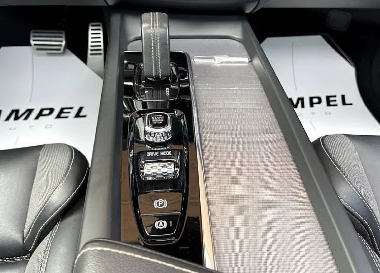 Zunanja slika - Volvo XC60 - T8 Recharge Twin Engine AUT R-Design - 14