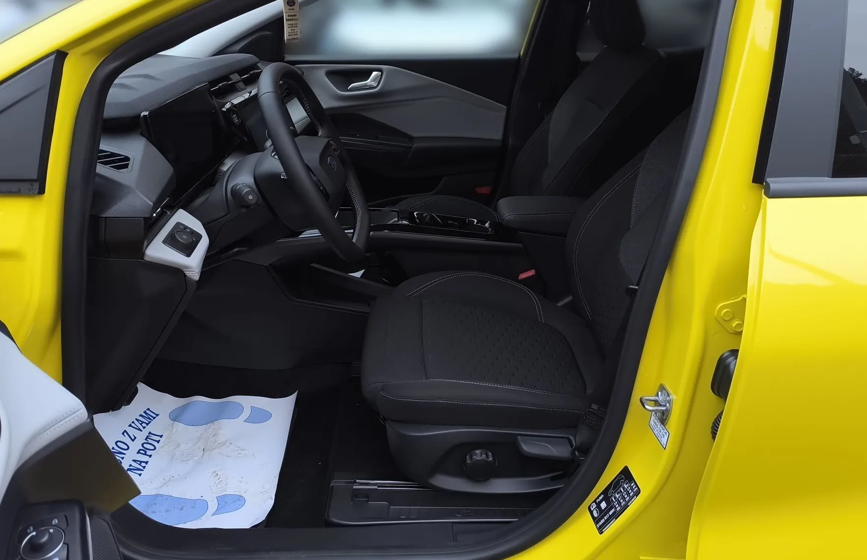 Zunanja slika - Ford Puma - Gen-e 43 kWh elektromotor 124kW auto - 9