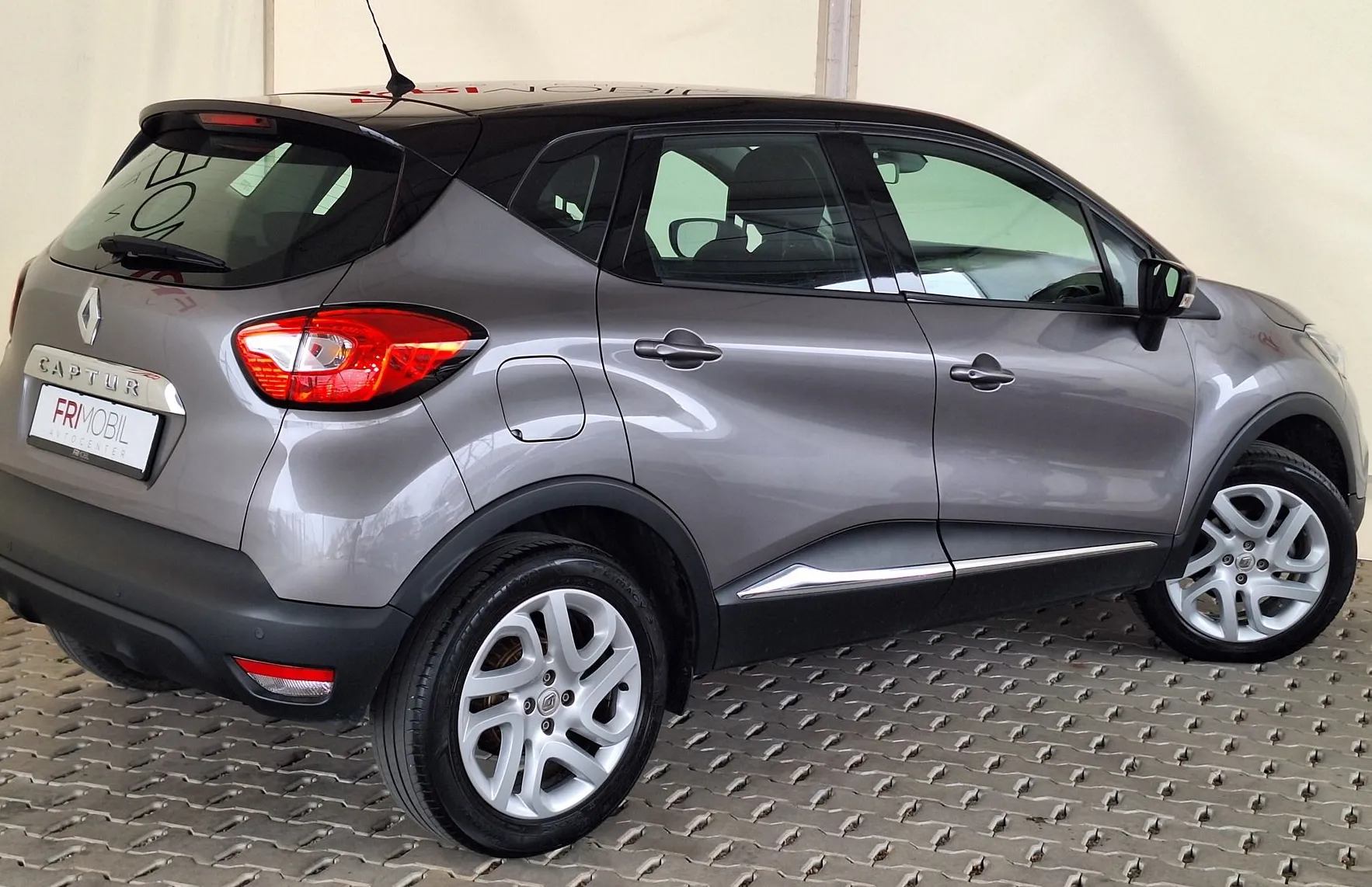 Zunanja slika - Renault Captur - Dynamique Energy TCe •SLO• - 3