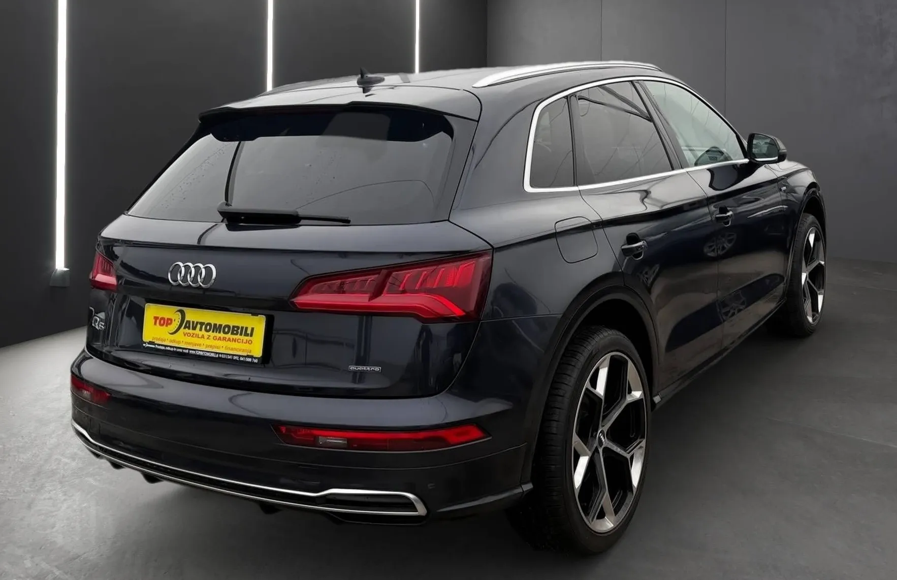 Zunanja slika - Audi Q5 - 40 TDI QUATTRO S-LINE LED TEM NAV PDC KAM TOP... - 6