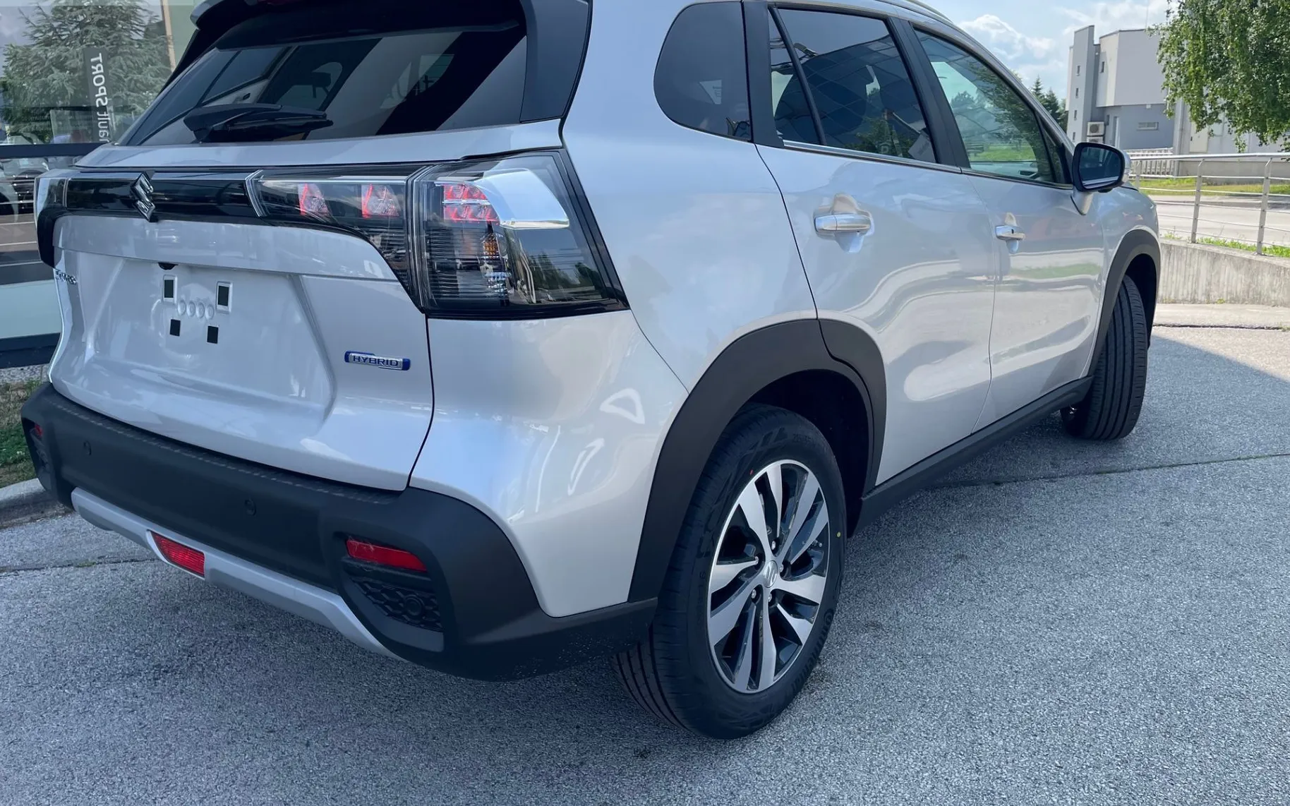Zunanja slika - Suzuki S-Cross - 1.4 MHEV ELEGANCE ALLGRIP - 3