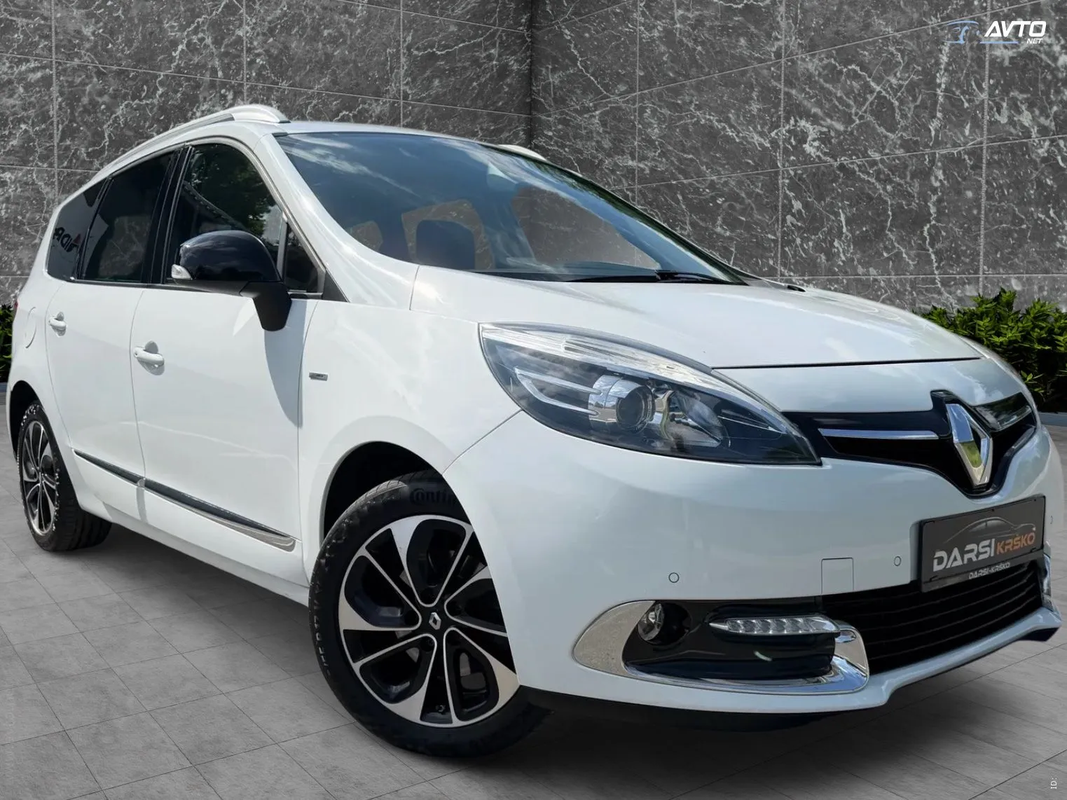Zunanja slika - Renault Grand Scenic - Scénic 1.5dCi 110PS BOSE 7SEDEŽEV LED NAVI KAMERA ALU17 - 4