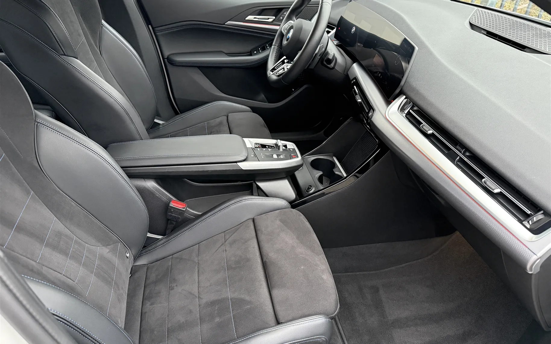 Zunanja slika - BMW Serija 2 - 216i Active Tourer - 6