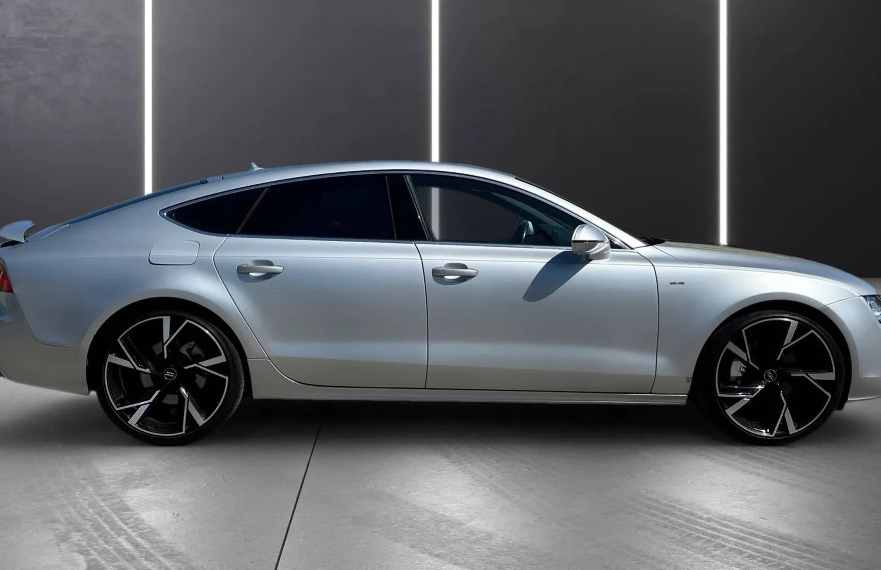 Zunanja slika - Audi A7 - 3.O TDI QUATTRO S-LINE BI-XENON NAVI TEMP PDC TOP - 9