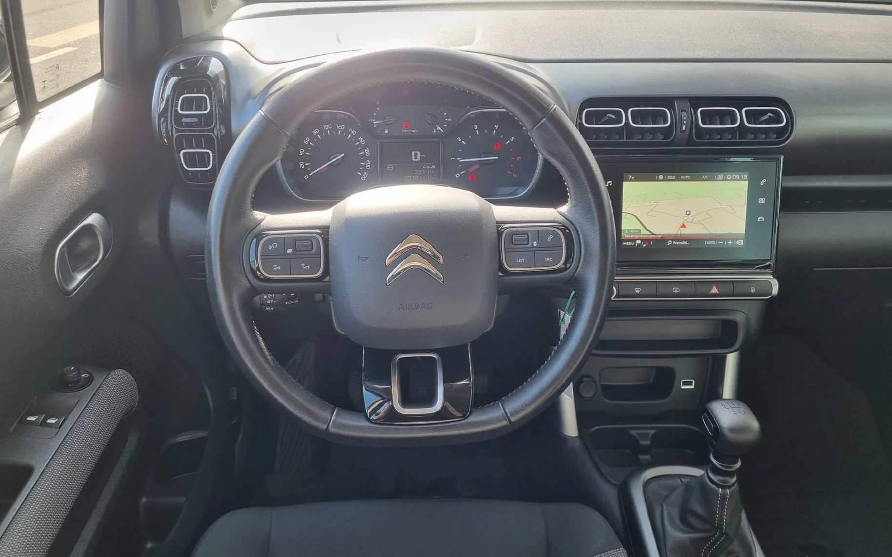 Zunanja slika - Citroën C3 Aircross - Feel 1.5 BlueHDi  - SLOVENSKO POREKLO + 2.LASTNIK - 10