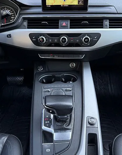 Zunanja slika - Audi A4 - Avant 2.0 TDI Aut.-USNJE-NAVI - 9