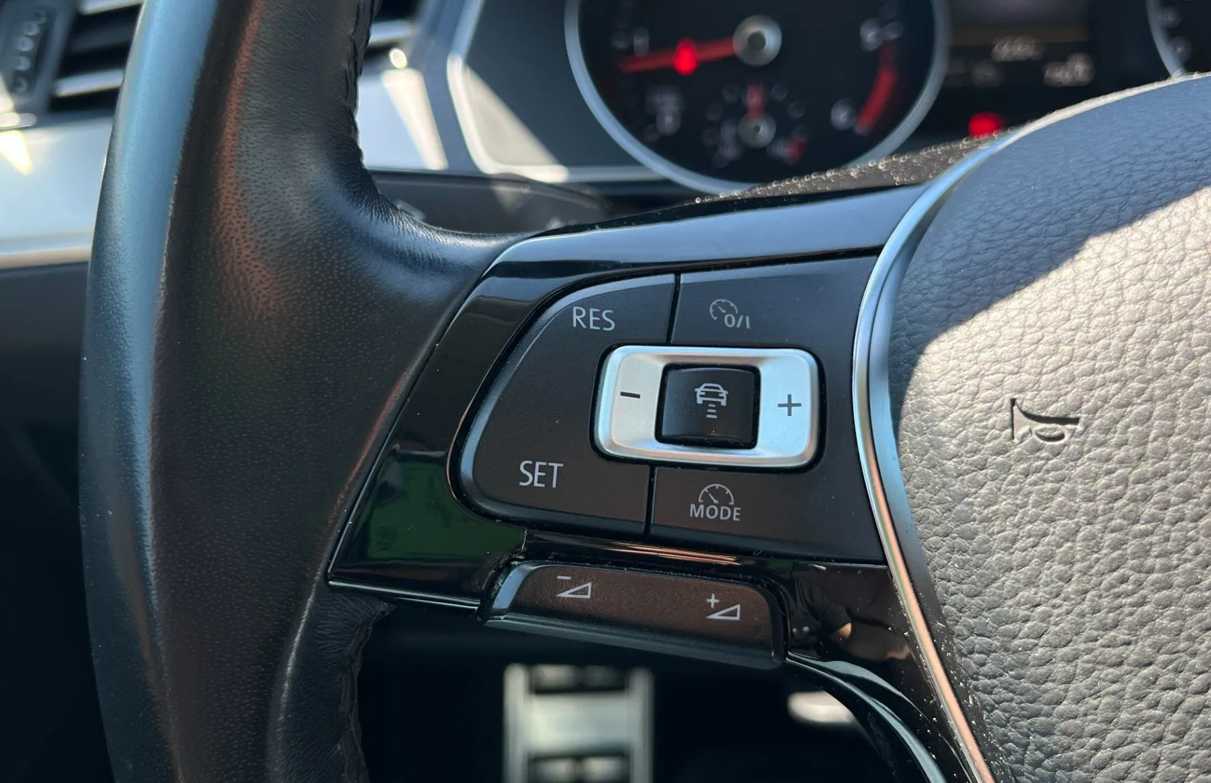 Zunanja slika - VW Passat - Variant 2.0 TDI BMT Highline DSG.DYNA. LED.ACC.MASAŽ. - 15