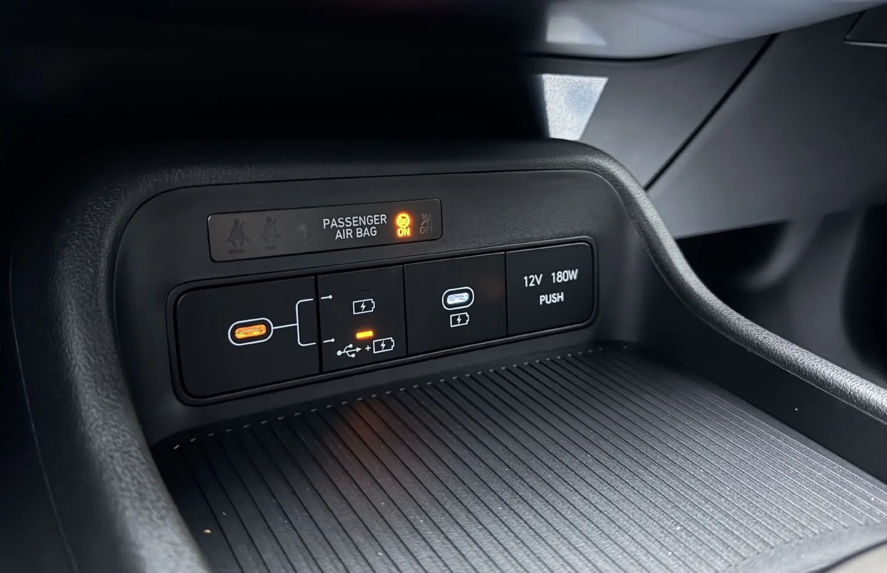 Zunanja slika - Hyundai Kona - 1.6 T-GDI - 10