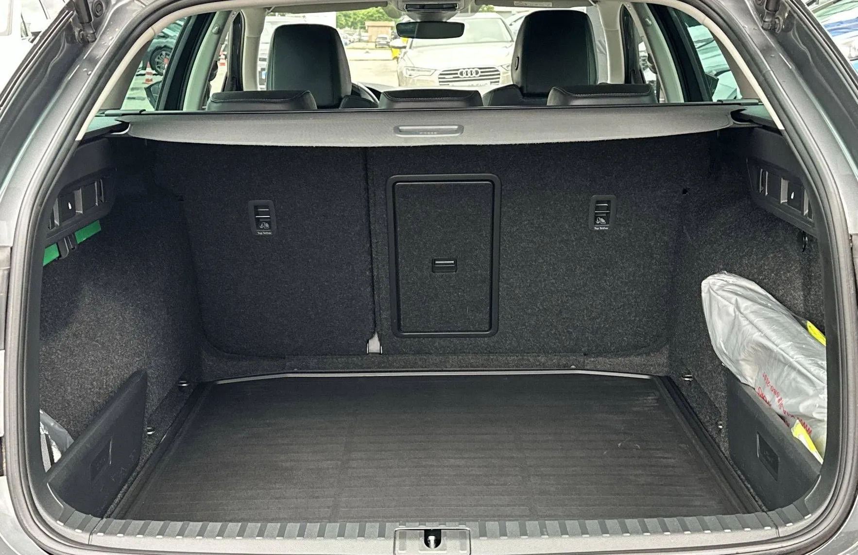 Zunanja slika - Škoda Octavia - Combi 2.0 TDI Style DSG - 11