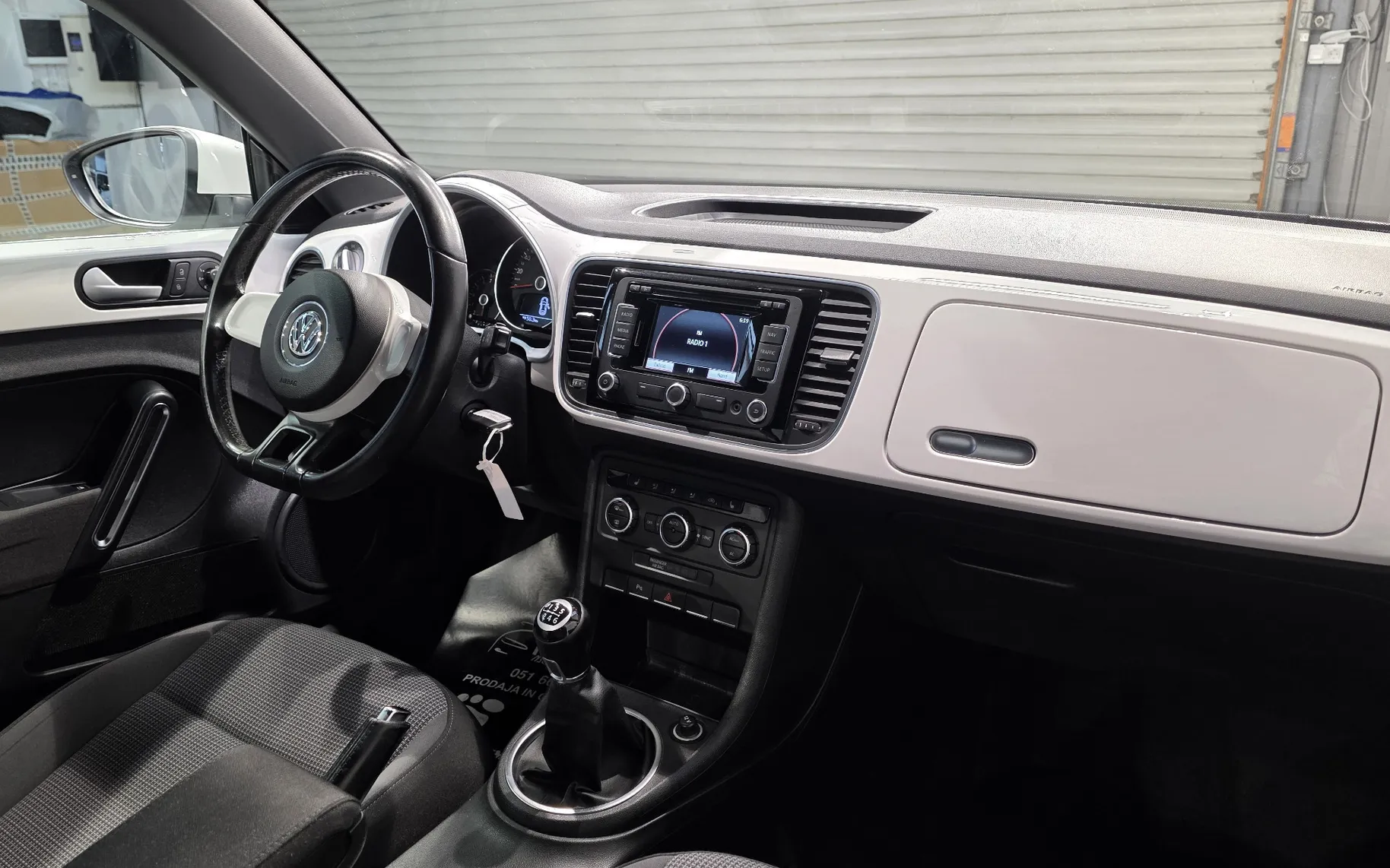 Zunanja slika - VW Beetle - 1,2 TSI Design NAVI TEMP PDC 2xKLIMA ALU - 12
