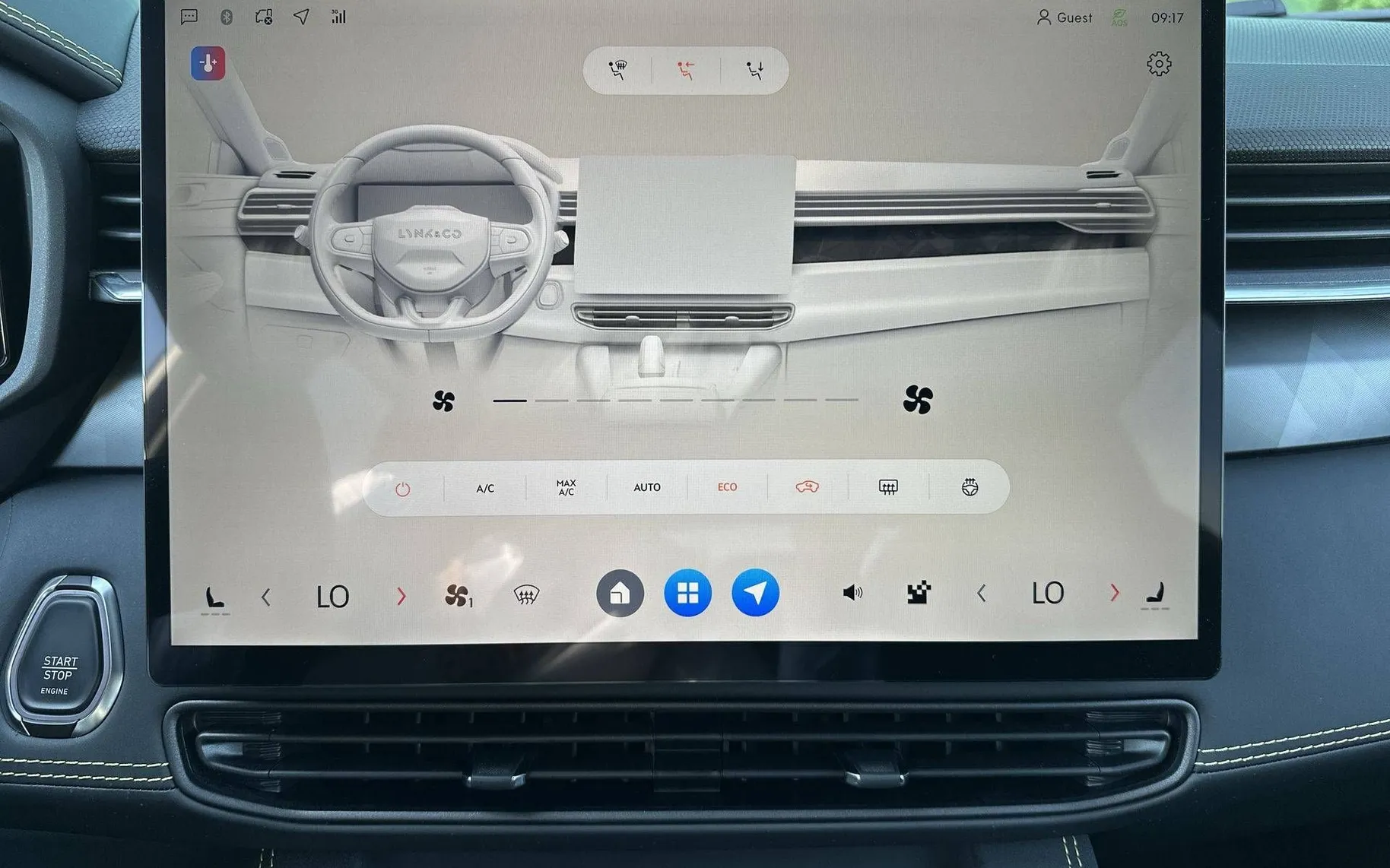 Notranja slika - Lynk & Co 01 - More 2025 Priključni hibrid... - 18